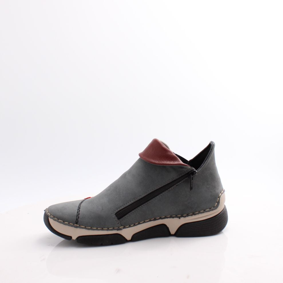 45983 RIEKER BOOTS 26