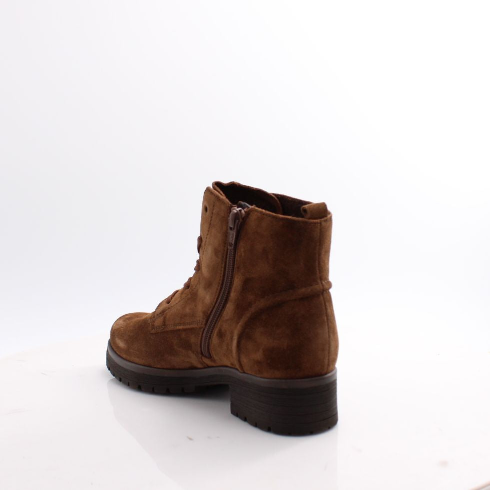72.095 GABOR BOOTS 25