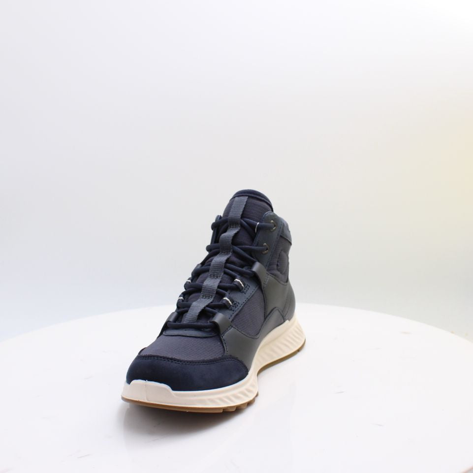 835433 EXOSTRIDE ECCO BOOTS 26