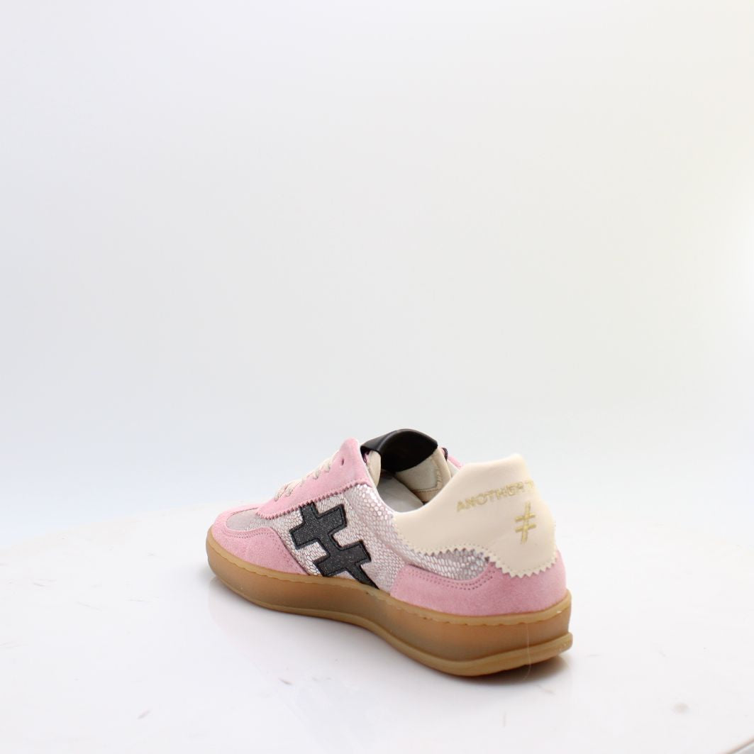 A032 ANOTHER TREND TRAINERS