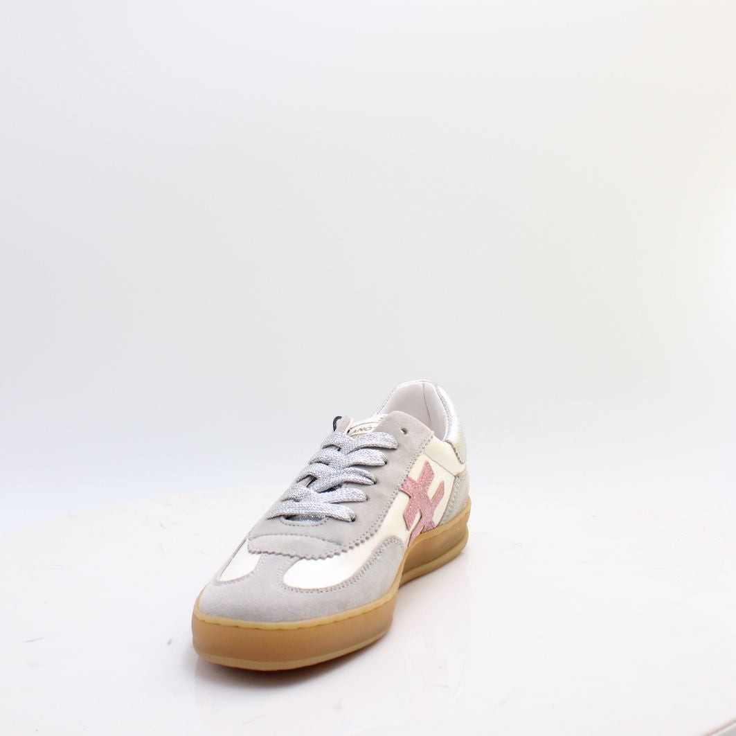 A032 ANOTHER TREND TRAINERS