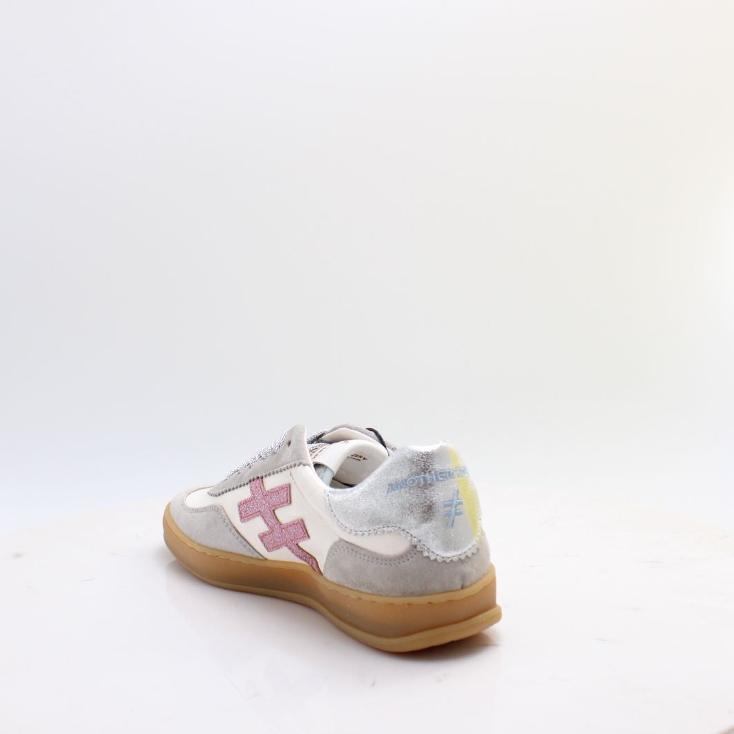 A032 ANOTHER TREND TRAINERS