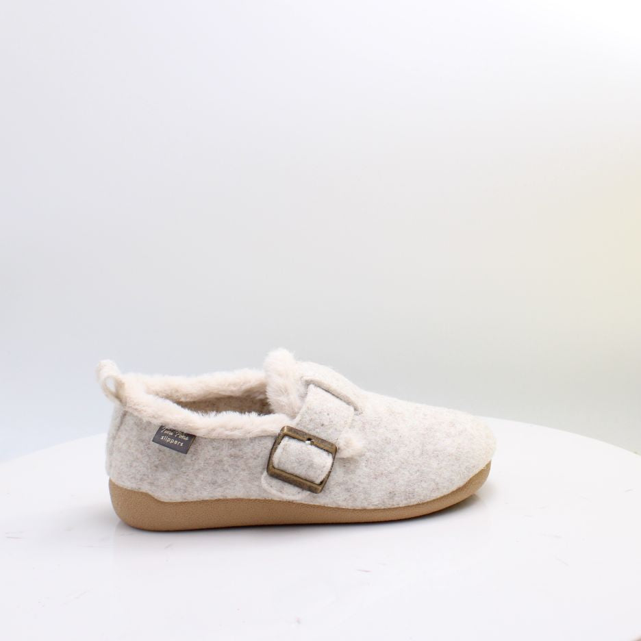 MONI TONI PONS SLIPPERS
