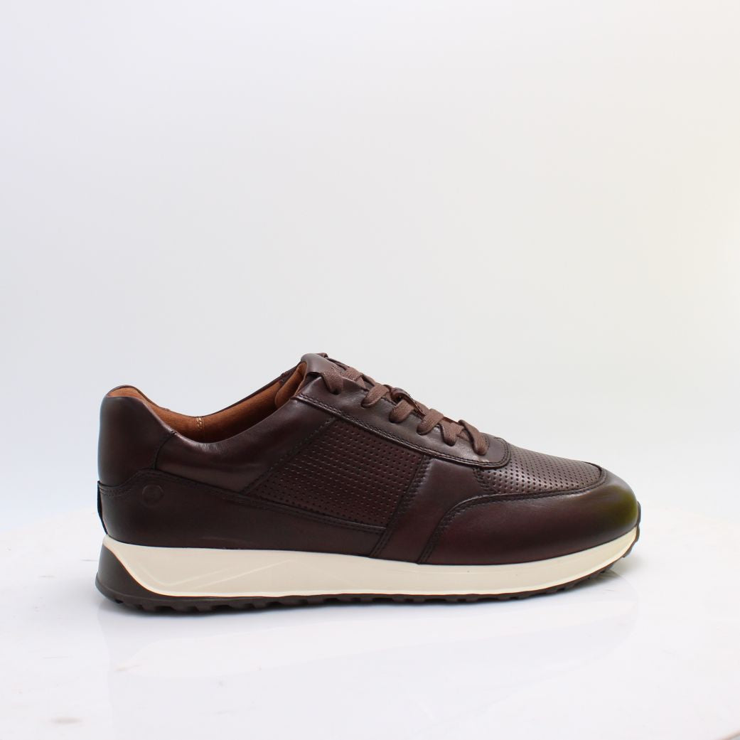Radwell Tie CLARKS 26