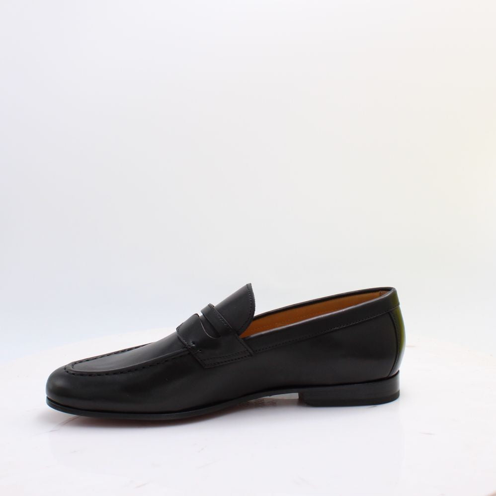 SAWYER BARKER SLIP ON SHOES 26