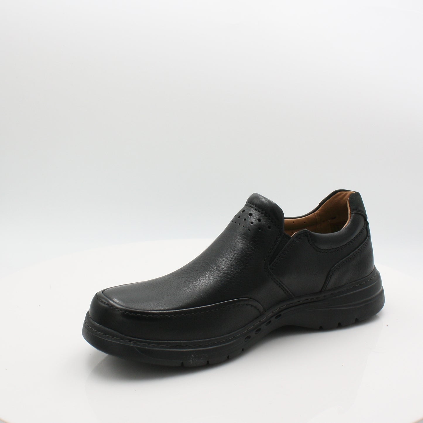 Un BrawleyStep EX WIDE CLARKS, Mens, Clarks, Logues Shoes - Logues Shoes.ie Since 1921, Galway City, Ireland.