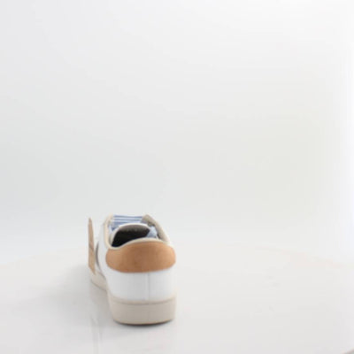 BERLIN 1126194 VICTORIA 24