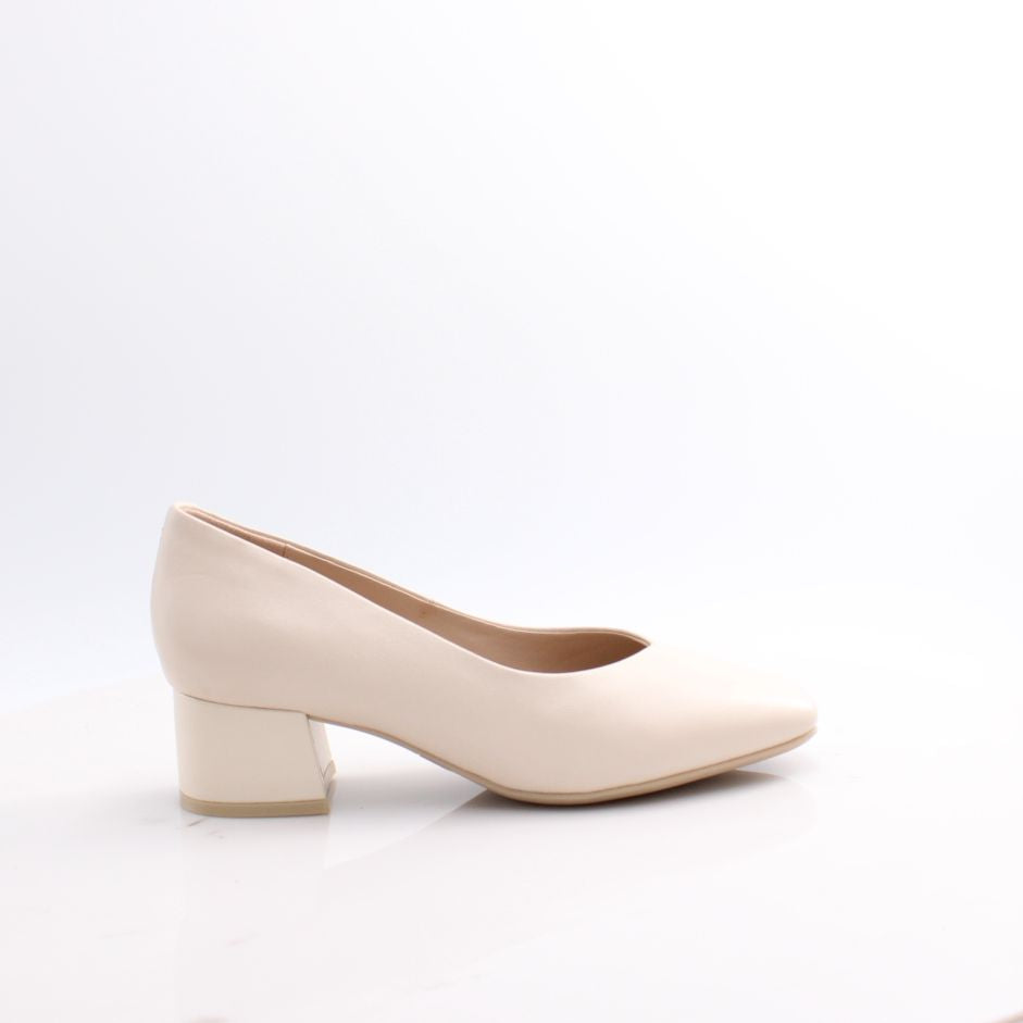 22118 CAPRICE 26 H FITTING