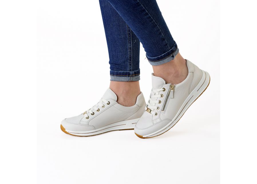 24801 ARA 26 OSAKA H FITTING