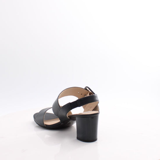 28306 CAPRICE 26 SANDAL