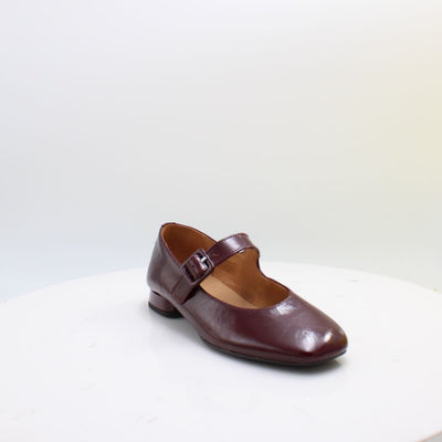 3020.02 GABOR SHOES 26