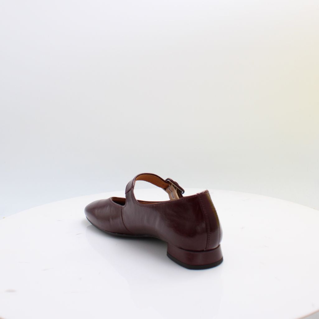 3020.02 GABOR SHOES 26