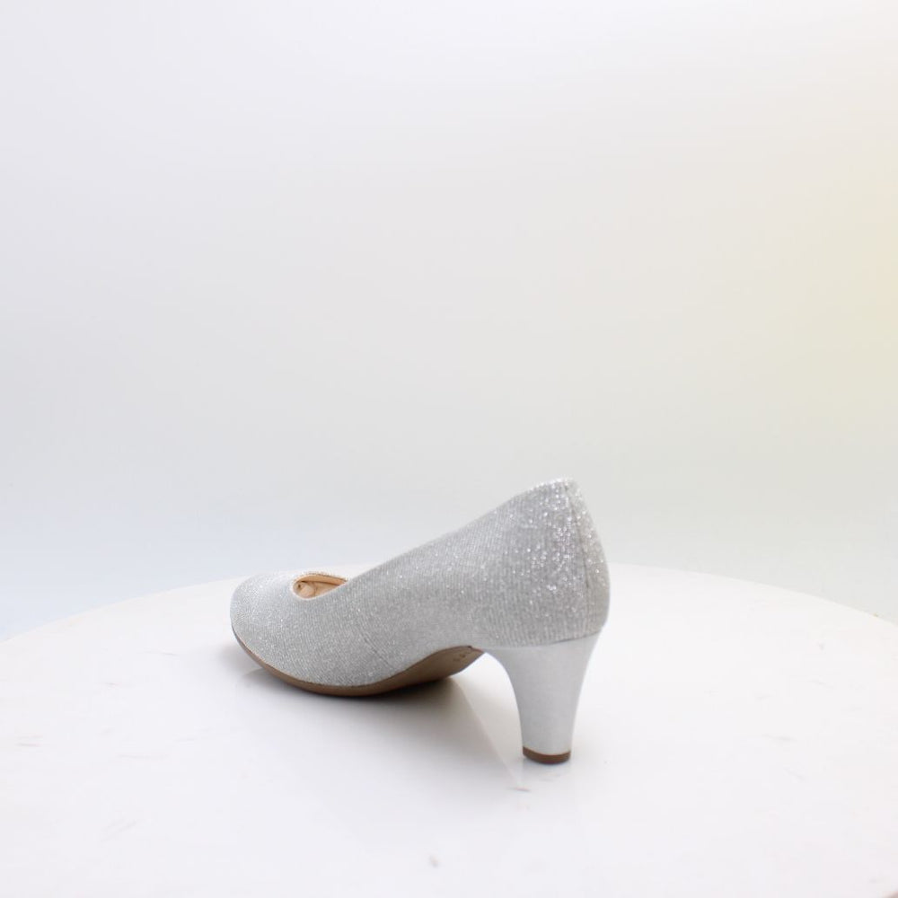 3028.01 GABOR SHOES 26