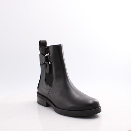 71.790 GABOR SHOES 25