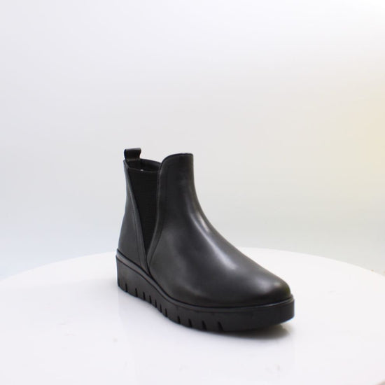 8015.01 GABOR BOOTS 26