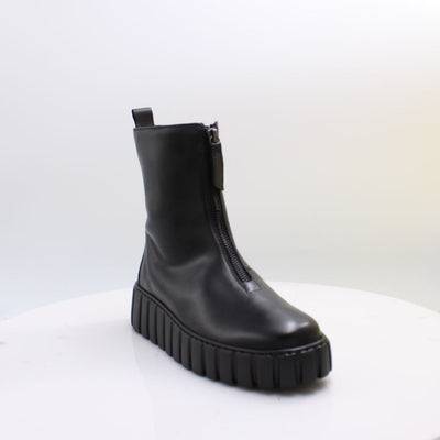 8016.04 GABOR BOOTS 26