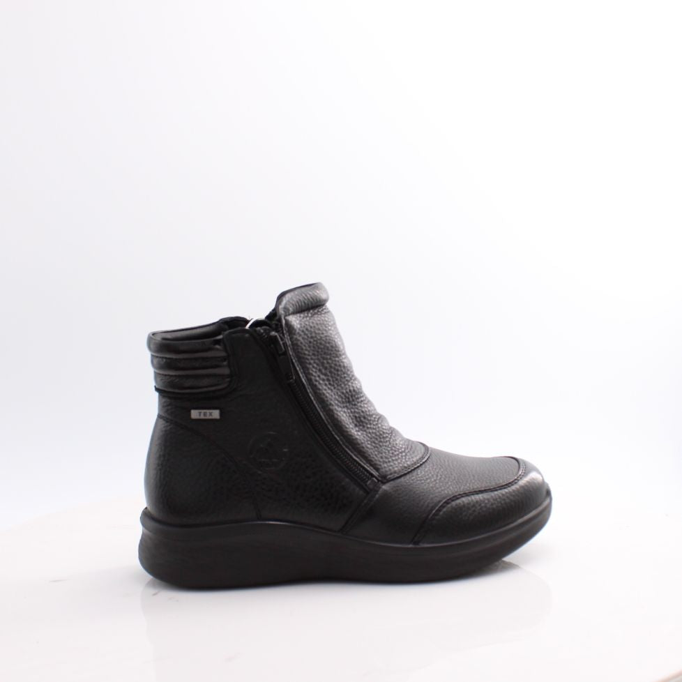 825 G COMFORT 26 WIDE FIT