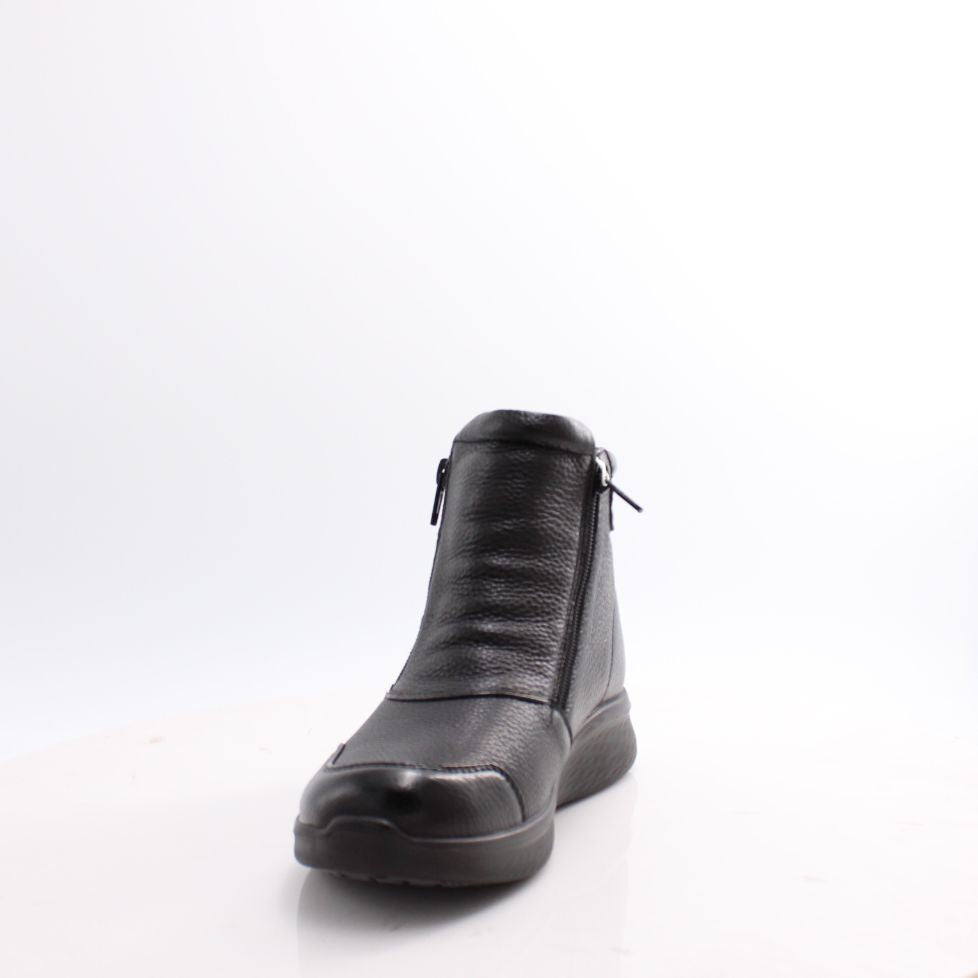 825 G COMFORT 26 WIDE FIT