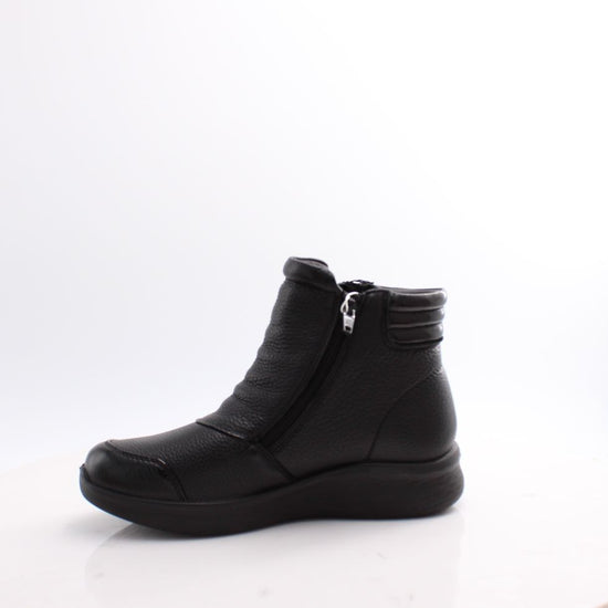 825 G COMFORT 26 WIDE FIT