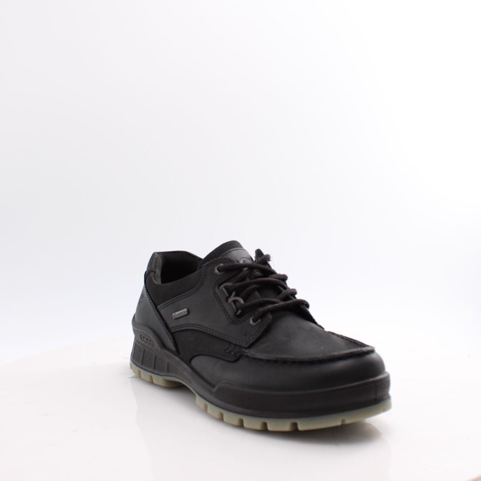 831714 ECCO TRACK 26  SHOES
