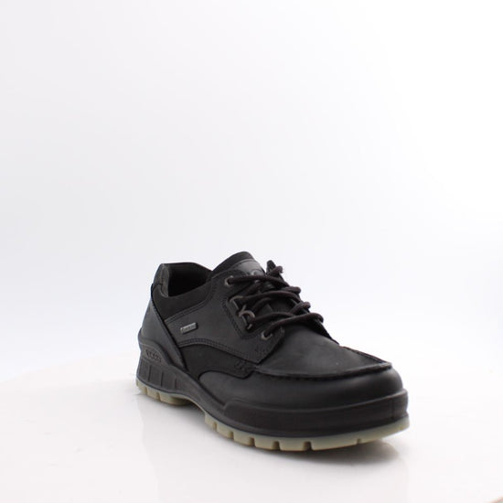 831714 ECCO TRACK 26  SHOES
