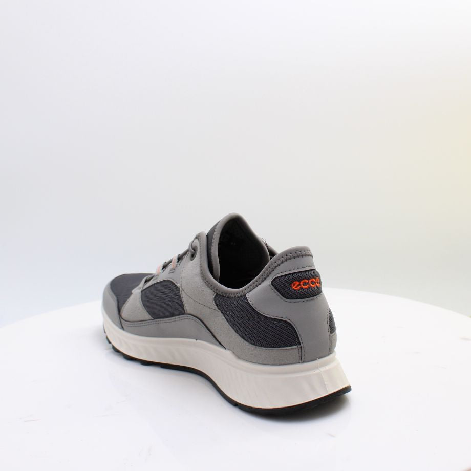 835334 EXOSTRIDE ECCO SHOES