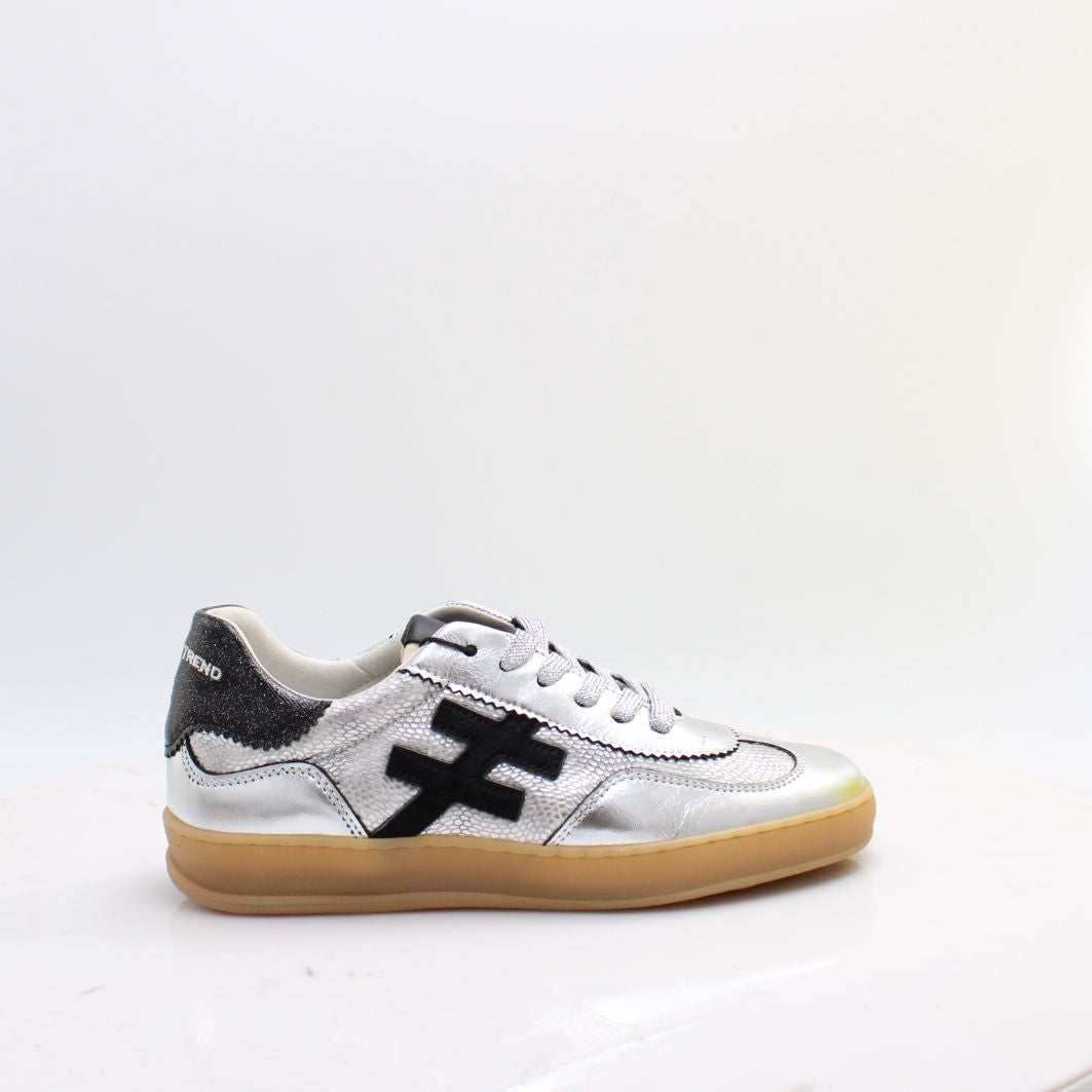 A032 ANOTHER TREND TRAINERS