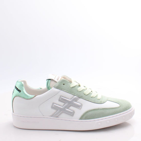 A038 ANOTHER TREND TRAINERS