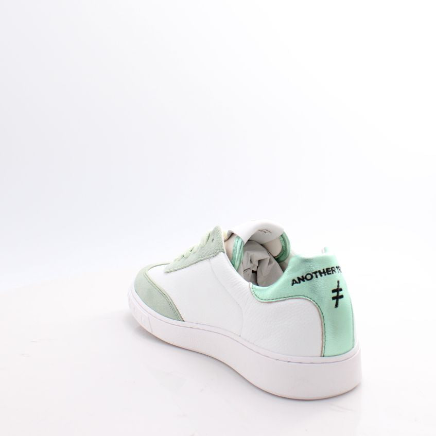 A038 ANOTHER TREND TRAINERS