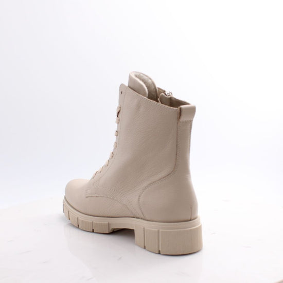 D2S72 REMONTE BOOTS 25