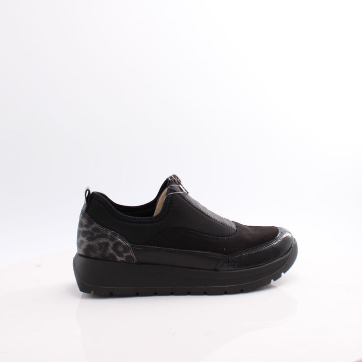 D2V01 REMONTE SHOES 26