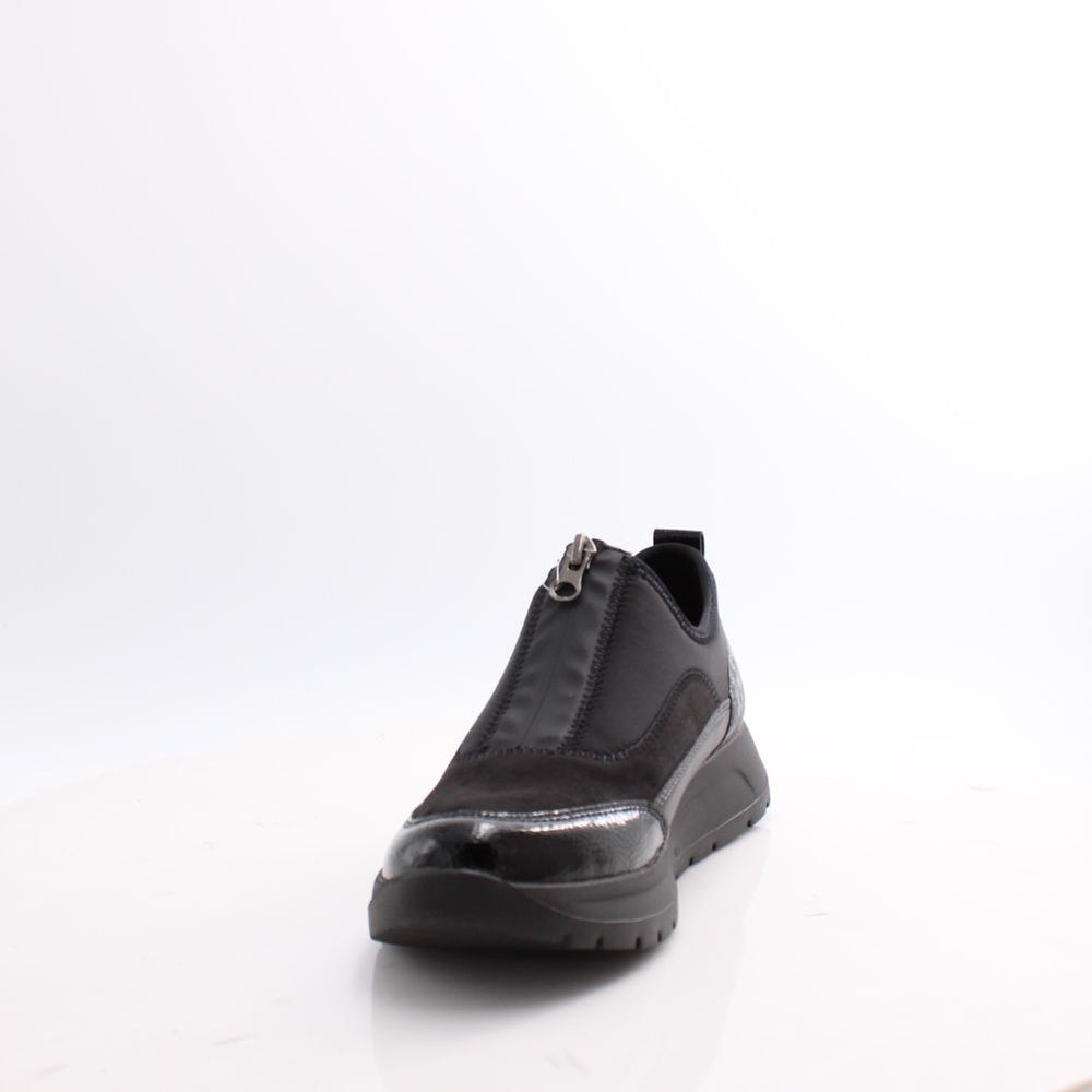 D2V01 REMONTE SHOES 26
