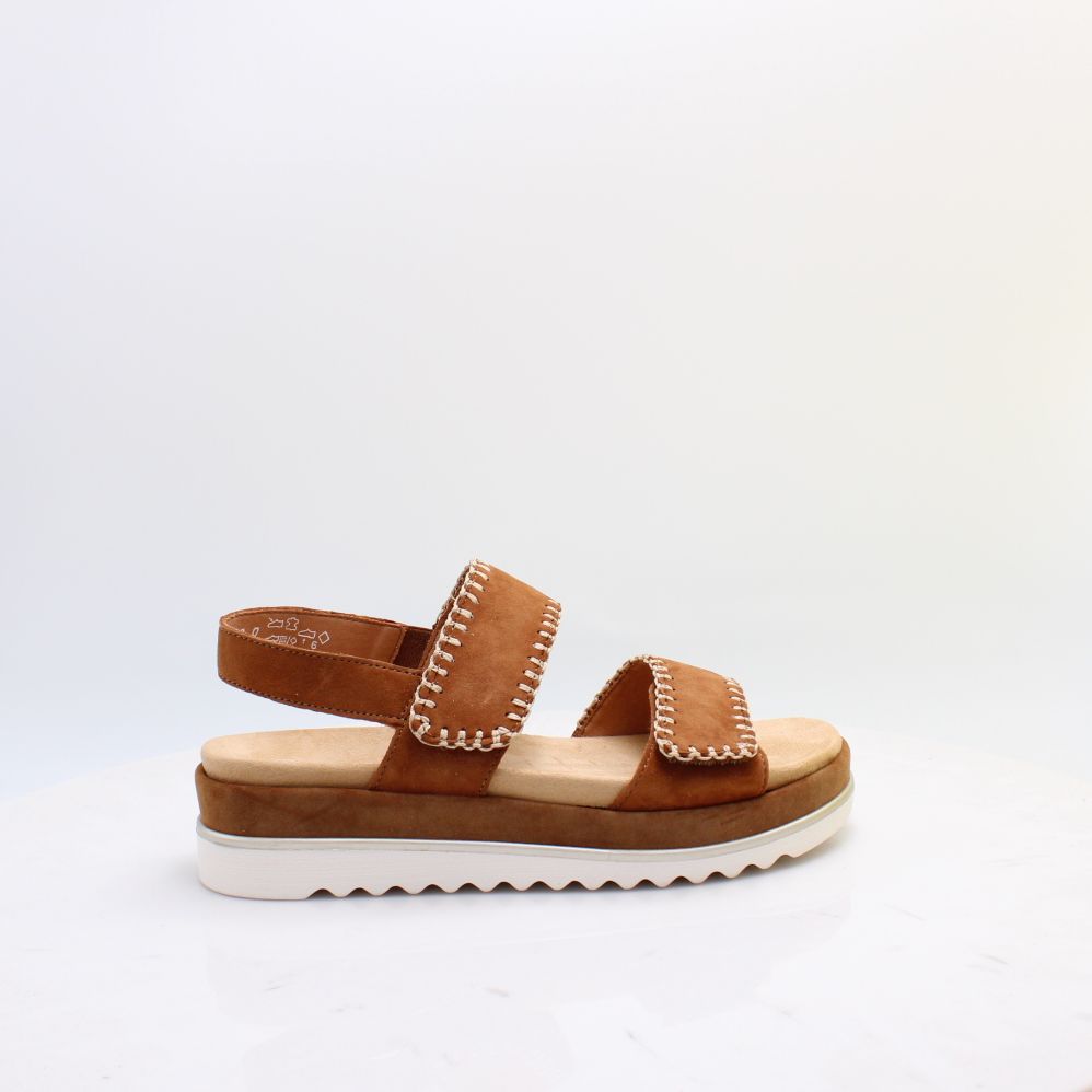 D3P50 REMONTE 26 SANDAL