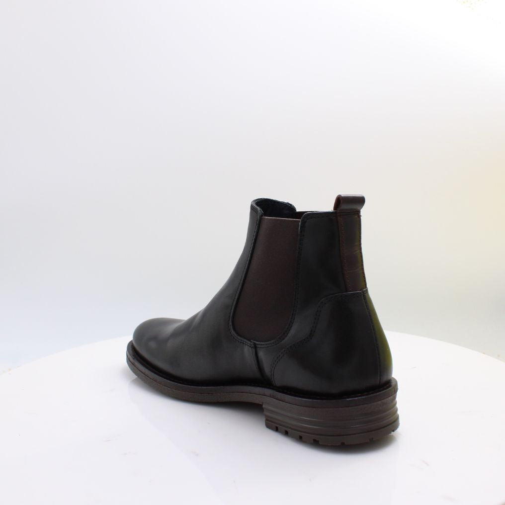 GRADY TOMMY BOWE BOOTS 26