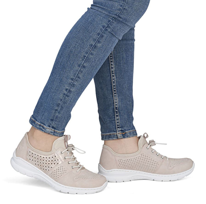 L3254 RIEKER 26