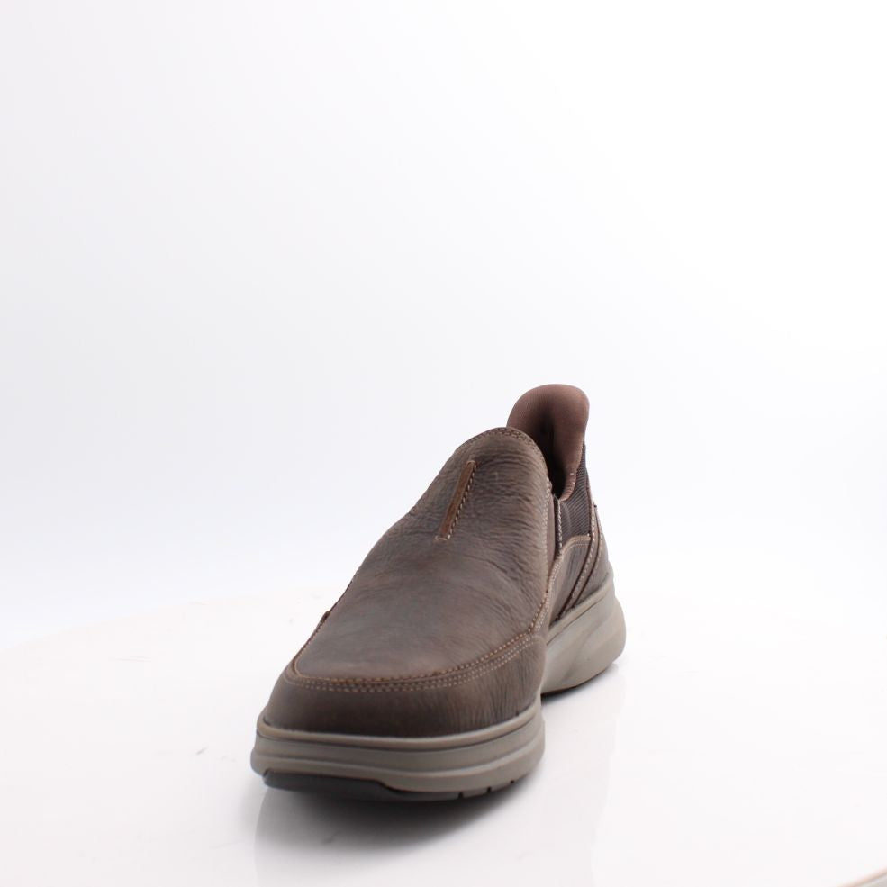 Mullan Step Clarks EX WIDE FIT