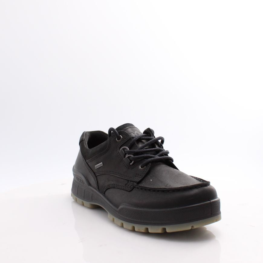831714 ECCO TRACK 26  SHOES